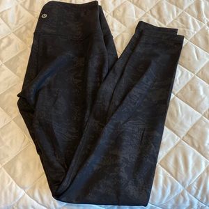 Lululemon Wunder under